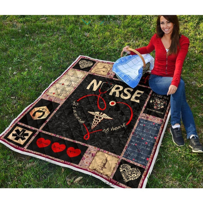 It's Work Of Heart Nurse Premium Quilt