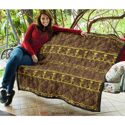 Egypt Hieroglyphics Pattern Print Design 03 Premium Quilt