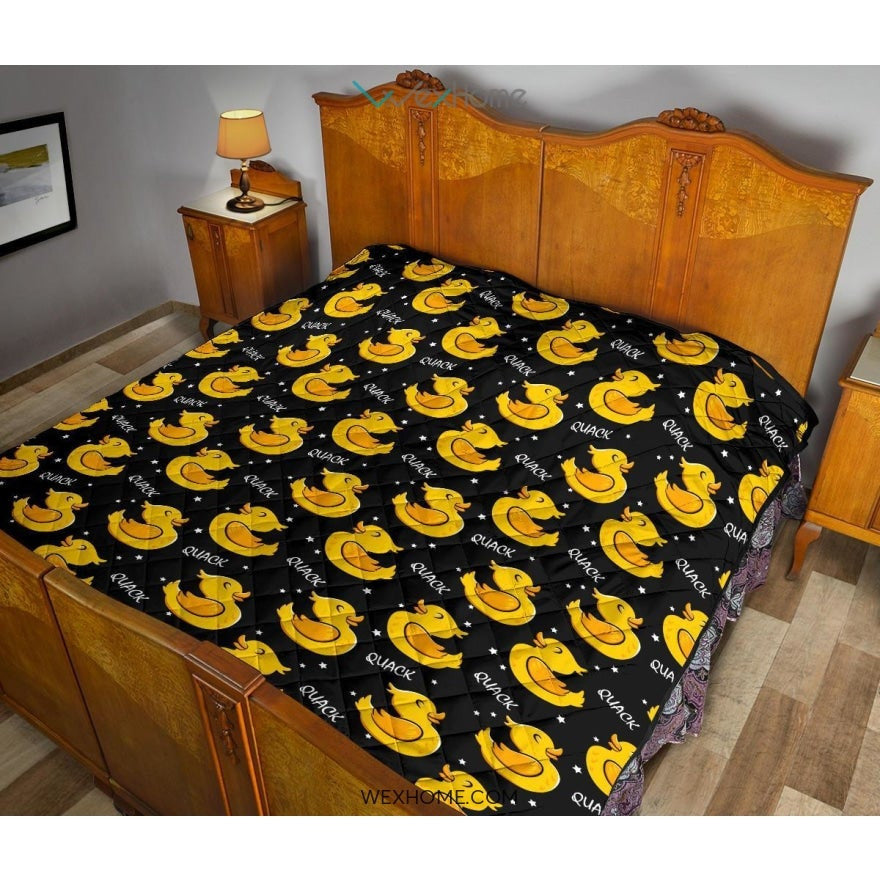 Duck Toy Pattern Print Design 05 Premium Quilt