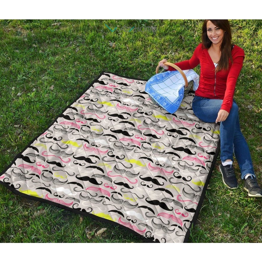 Mustache Beard Pattern Print Design 02 Premium Quilt
