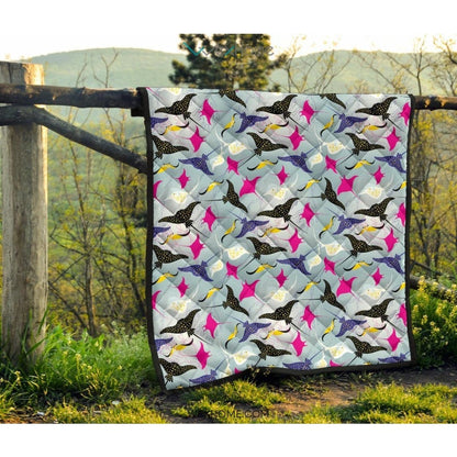 Stingray Pattern Print Design 01 Premium Quilt