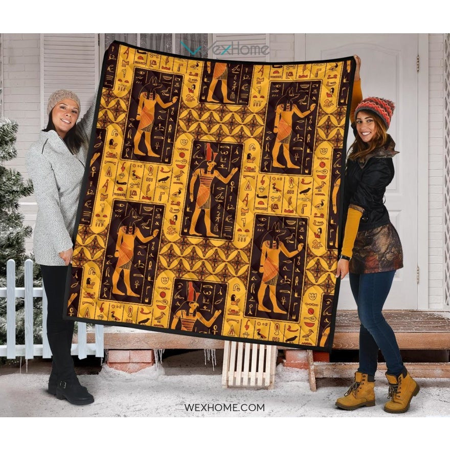Egypt Hieroglyphics Pattern Print Design 05 Premium Quilt