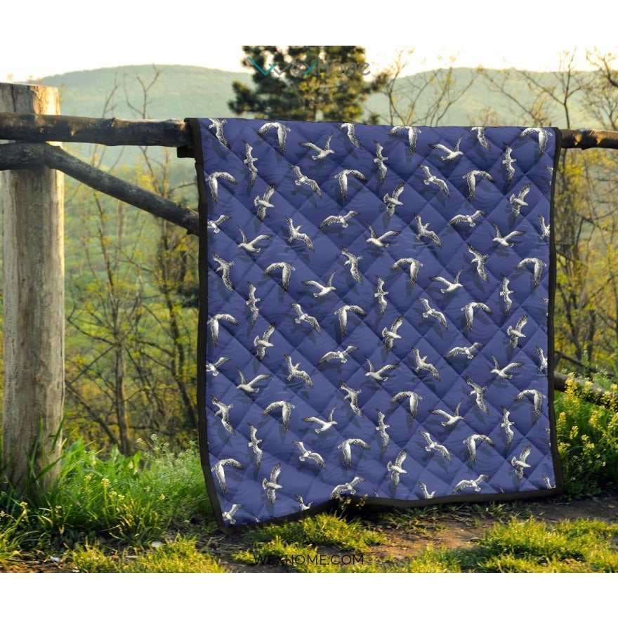 Seagull Pattern Print Design 03 Premium Quilt