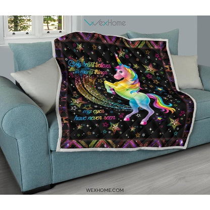 My Heart Believes In Many Things Unicorn Premium Quilt