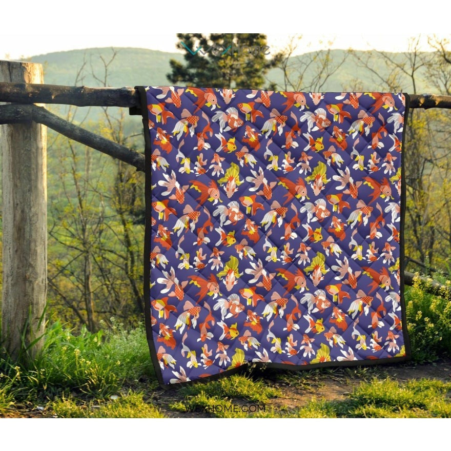 Goldfish Pattern Print Design 04 Premium Quilt