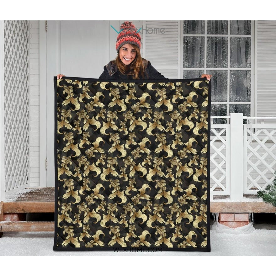 Goldfish Pattern Print Design 01 Premium Quilt