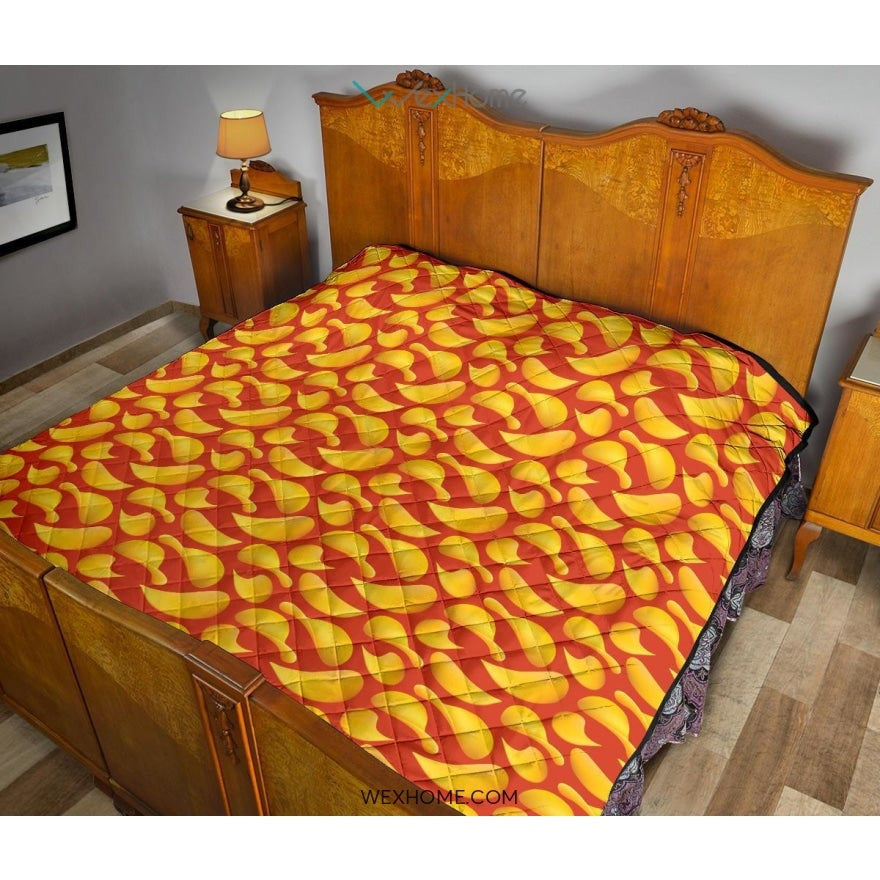Potato Chips Pattern Print Design 05 Premium Quilt