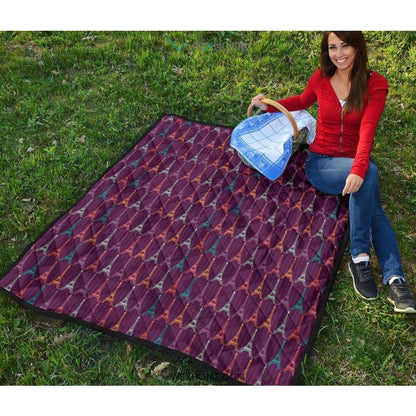 Eiffel Tower Pattern Print Design 05 Premium Quilt