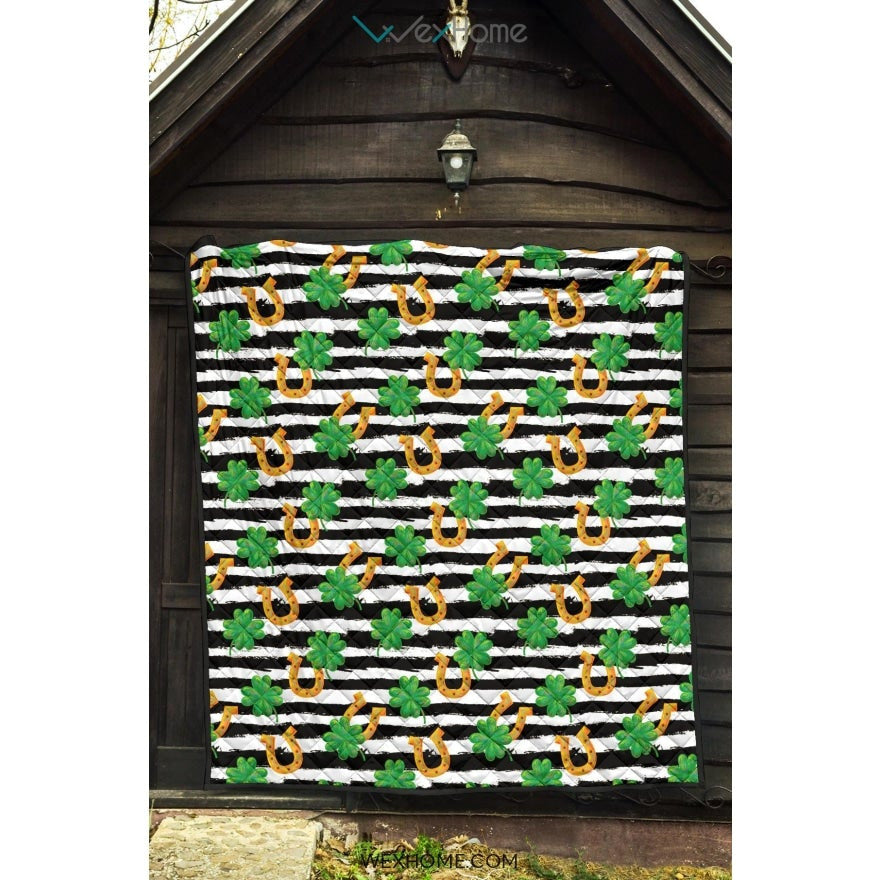 Horseshoes Pattern Print Design 01 Premium Quilt