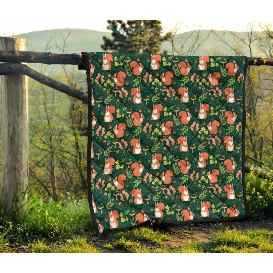 Squirrel Pattern Print Design 03 Premium Quilt