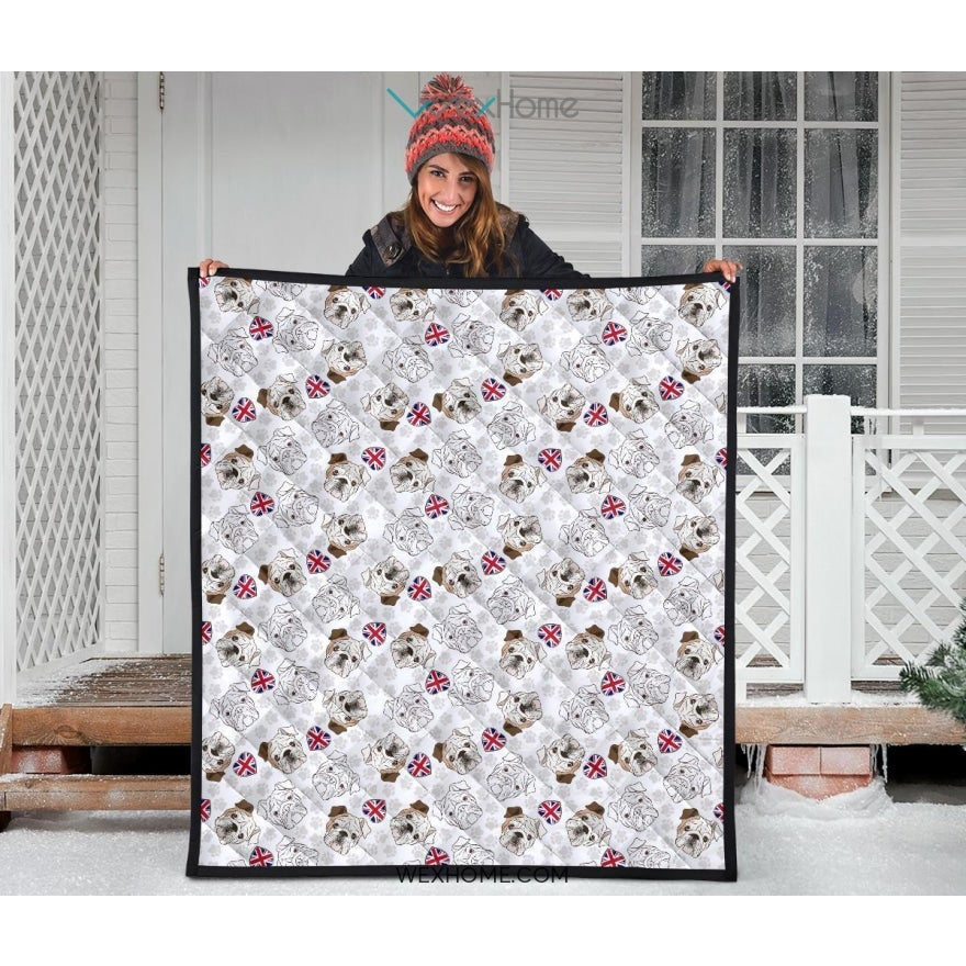 English Bulldog Pattern Print Design 01 Premium Quilt