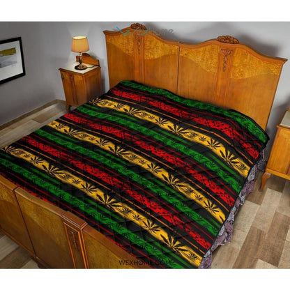 Canabis Marijuana Weed Pattern Print Design 04 Premium Quilt