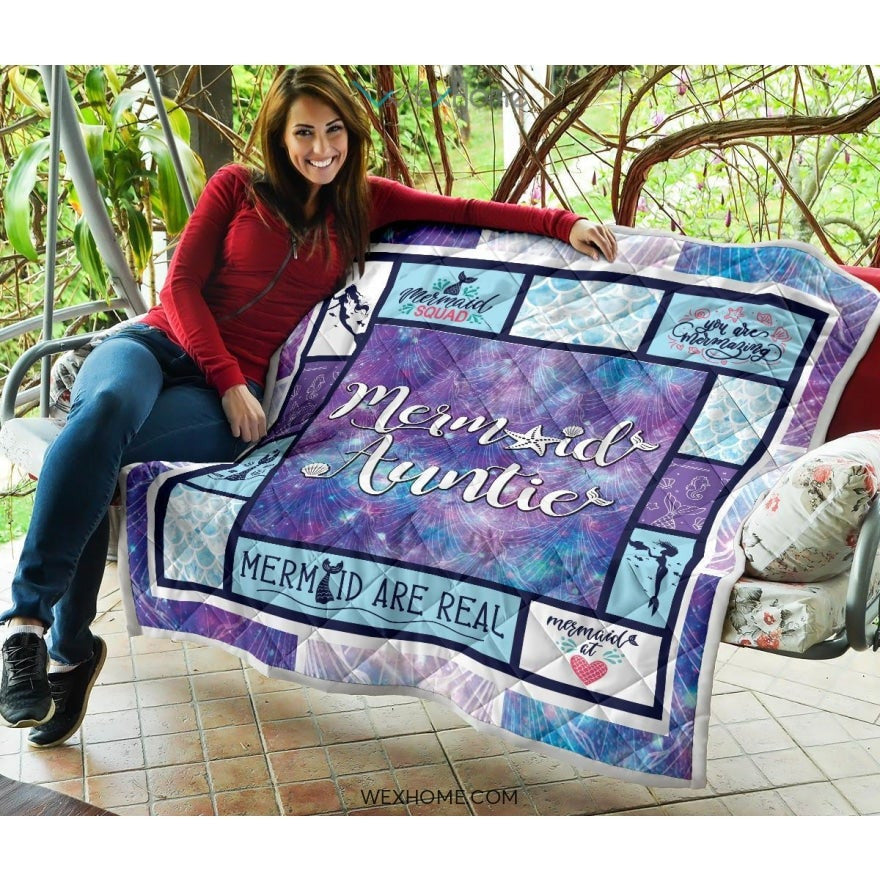 Mermaid Auntie Premium Quilt