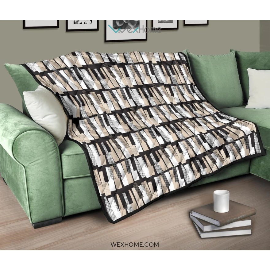 Piano Pattern Print Design 04 Premium Quilt