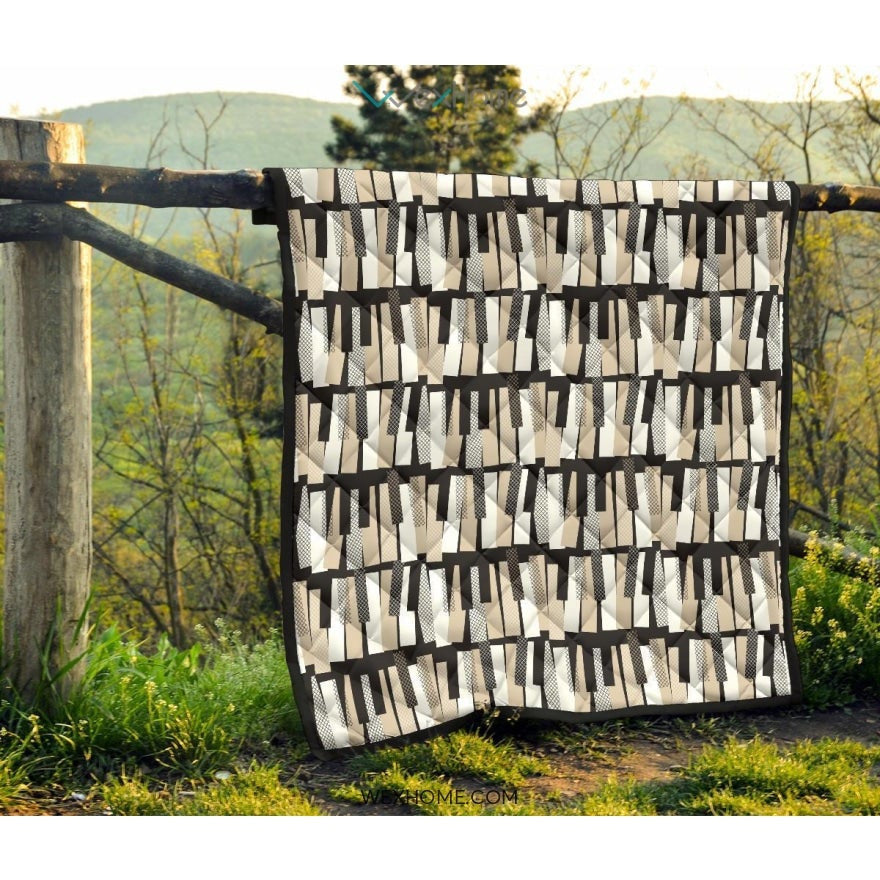 Piano Pattern Print Design 04 Premium Quilt