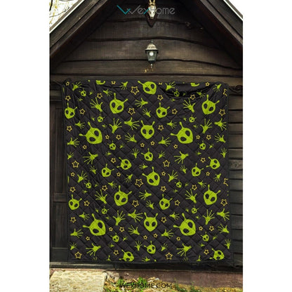 Alien Pattern Print Design 02 Premium Quilt