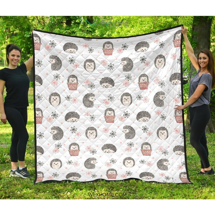 Hedgehog Pattern Print Design 02 Premium Quilt