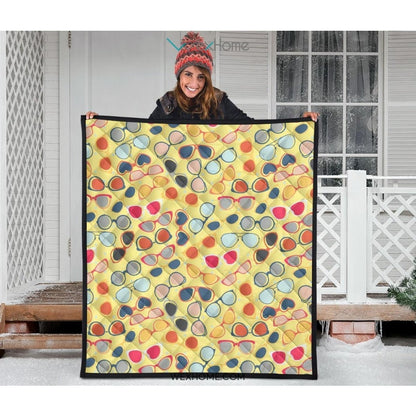 Sun Glasses Pattern Print Design 05 Premium Quilt