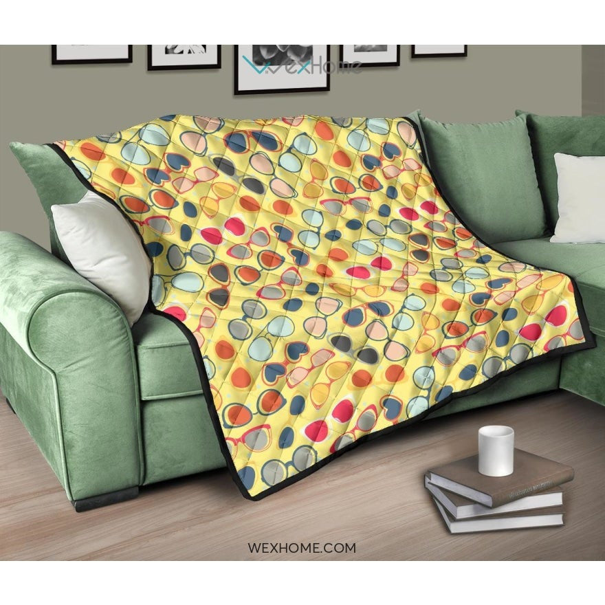 Sun Glasses Pattern Print Design 05 Premium Quilt