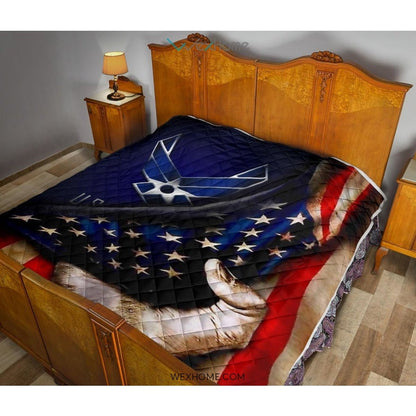 US Air Force Hand Pulling American Flag Quilt