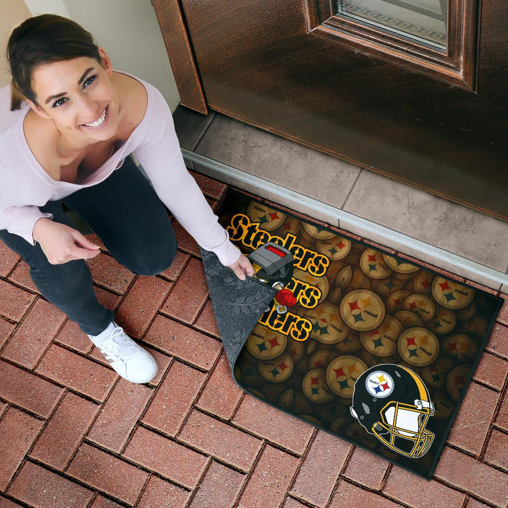 Pittsburgh Steelers American Football Angry Rusher Flying Steelers Helmet Door Mat Home Decor