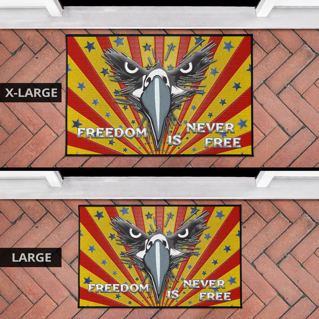 US Independence Day Eagle Minimal Face Freedom Is Never Free Door Mat Home Decor