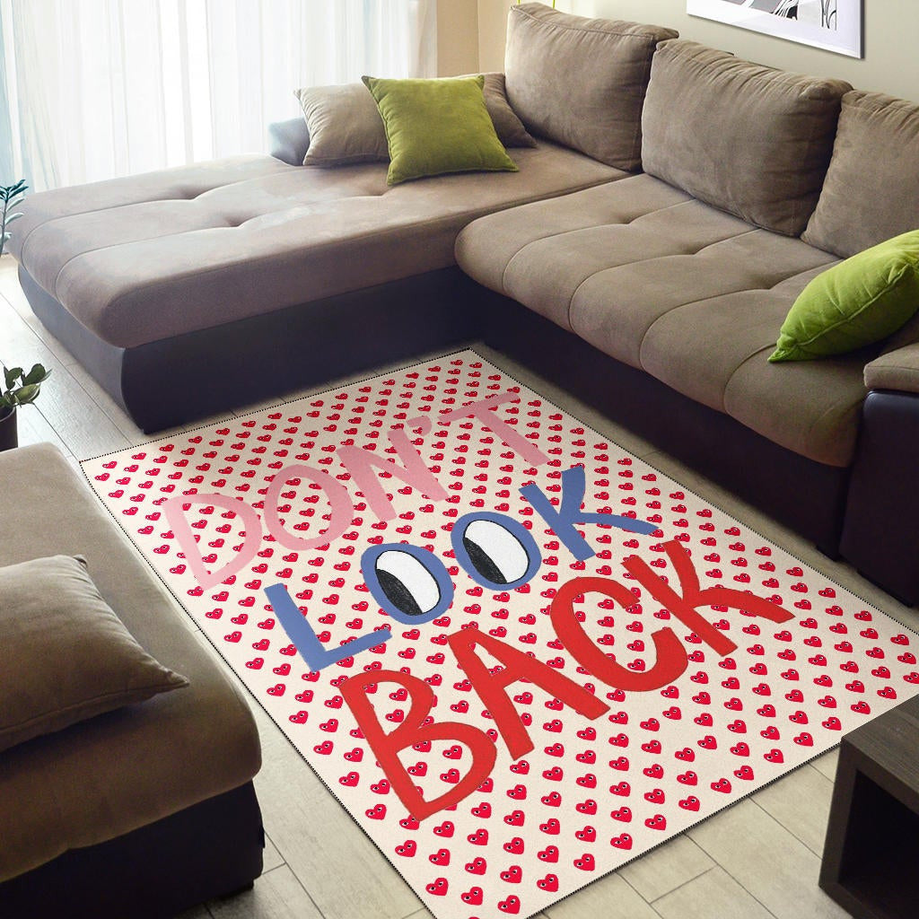 Don't Look Back Red Heart Patterns Area Rug Home Decor