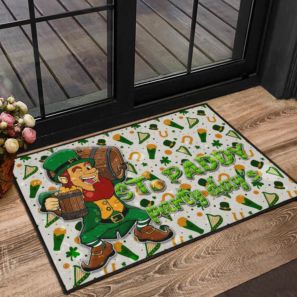 Saint Patrick's Leprechauns Drinking Beers St. Patrick Symbols Patterns Door Mat Home Decor