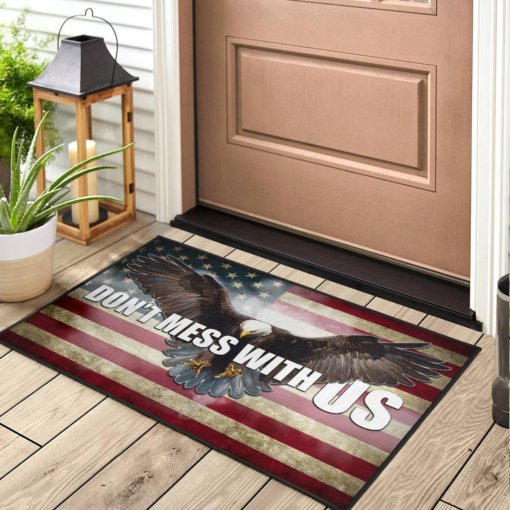 US Independence Day Bald Eagle Flying Don't Mess With US Door Mat Home Decor